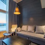 Star Arctic & Activities Hotell 4*