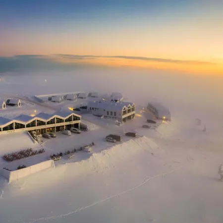 Star Arctic & Activities Hotel
