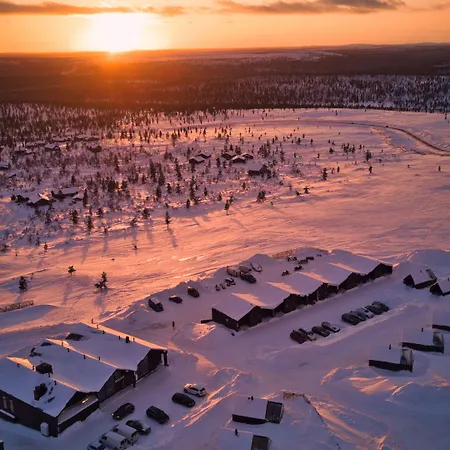 Star Arctic & Activities Hotel 4*