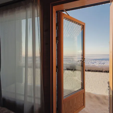 Star Arctic & Activities