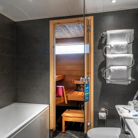 Star Arctic & Activities Hotel