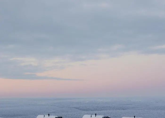 Star Arctic & Activities Hotel 4*