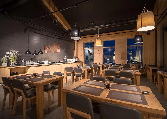 Star Arctic & Activities Hotel 4*