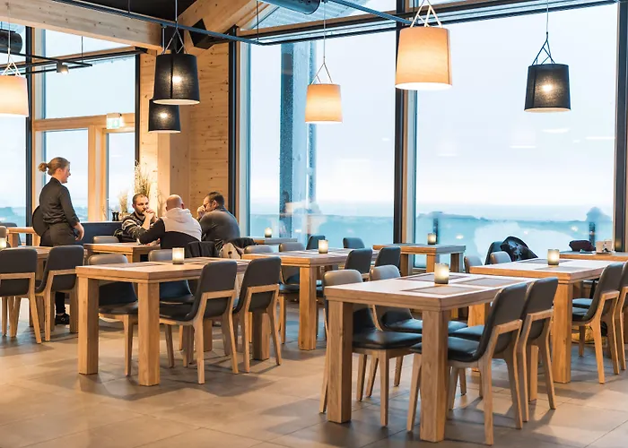 Star Arctic & Activities 4*