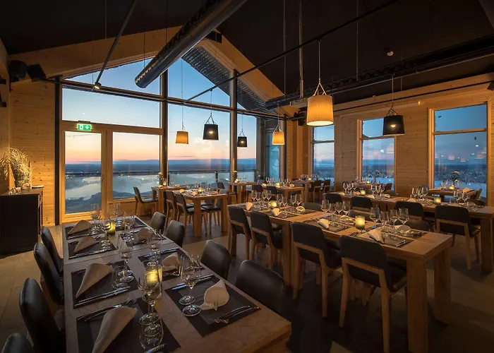 Star Arctic & Activities Hotel 4*